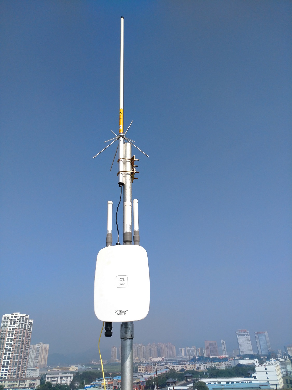 Industrial LoRaWAN Gateway.jpg