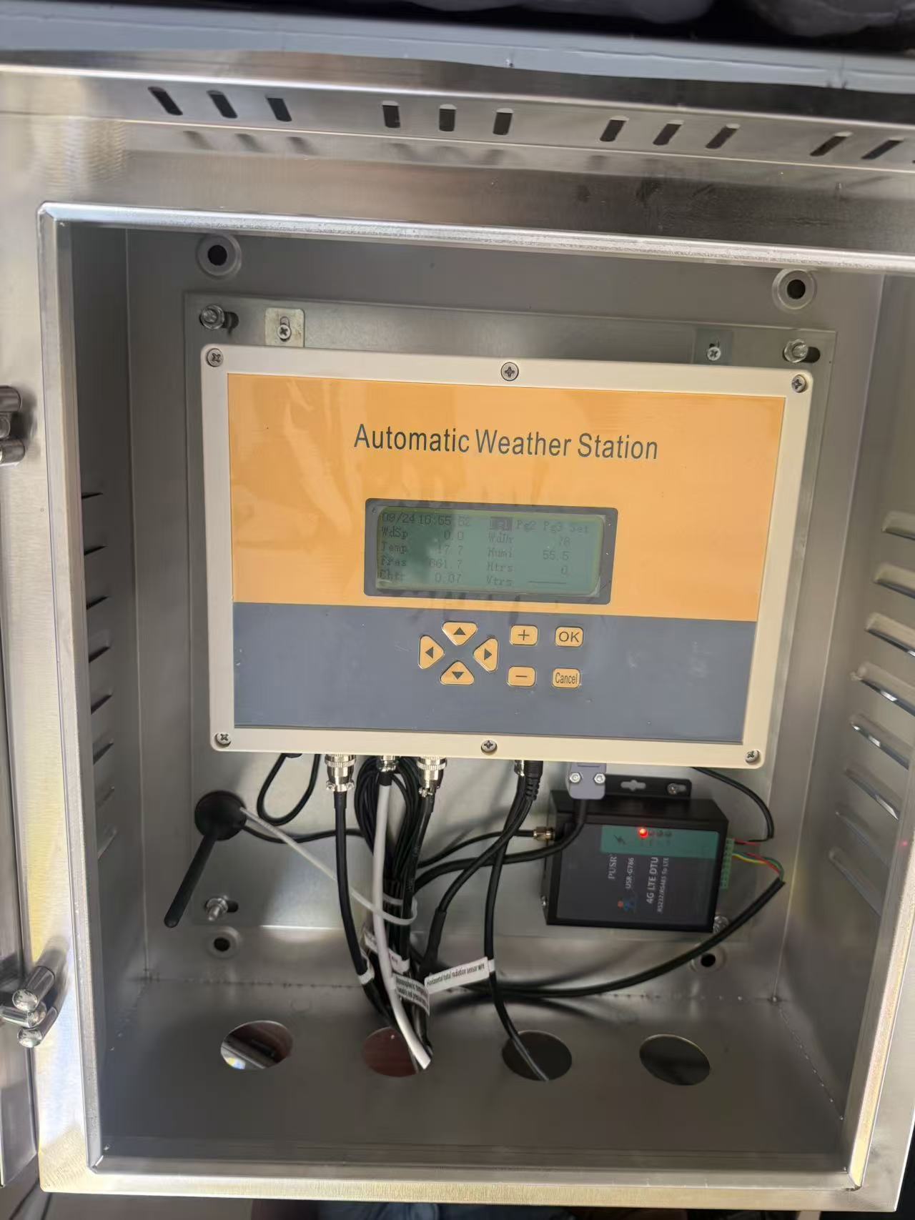 Data Logger.jpg Data Logger.jpg