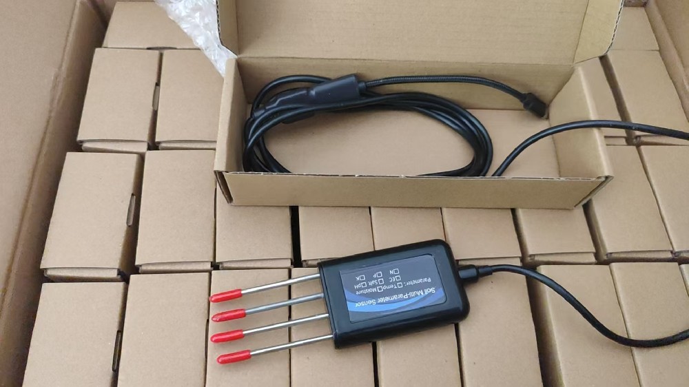 More than 600 portable 8-in-1 soil sensors exported to Africa